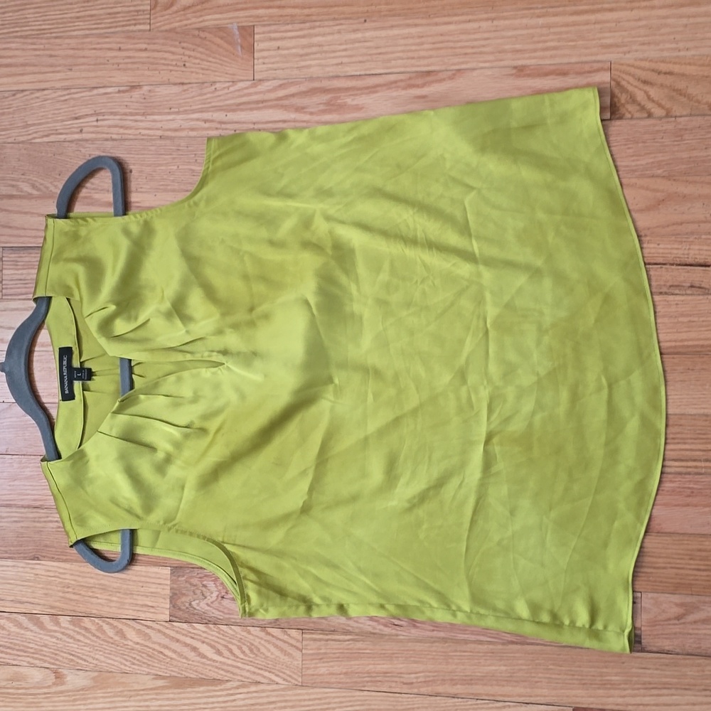 Never Worn Banana Republic Silk Blouse Size L